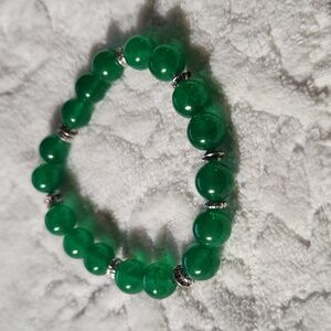 Handcrafted beaded bracelet
